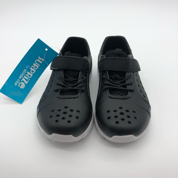 surprize by stride rite land and water shoes